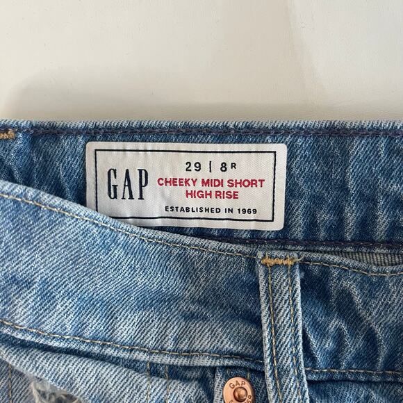 GAP Cheeky Midi Short High Rise Cutoff Denim Shorts Button Fly - Size 29/8 - Picture 4 of 5